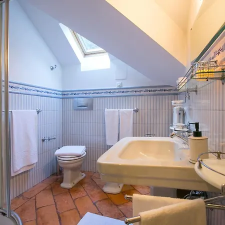 Villa Sleeps 16 Pool Air Con Moltrasio