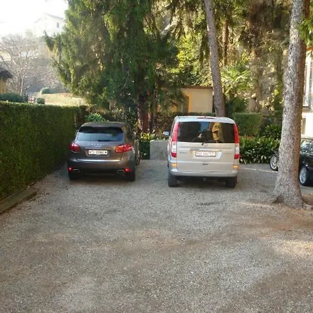 Villa Sleeps 16 Pool Air Con Moltrasio