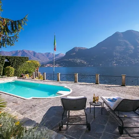 Sleeps 16 Pool Air Con Moltrasio