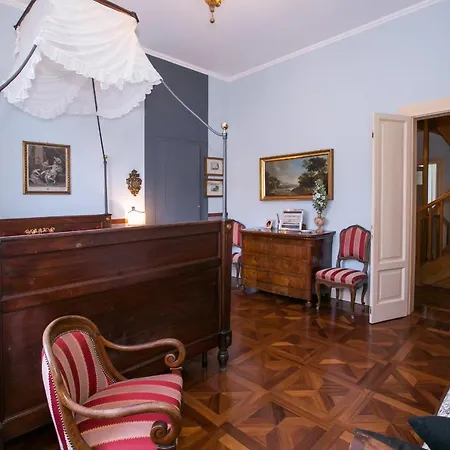 Villa Sleeps 16 Pool Air Con Moltrasio