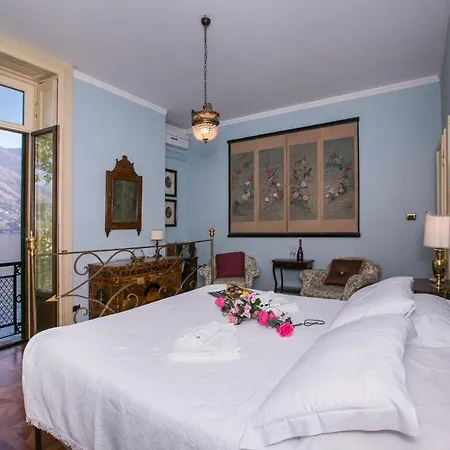Sleeps 16 Pool Air Con Villa *