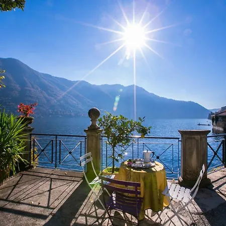 Sleeps 16 Pool Air Con Villa